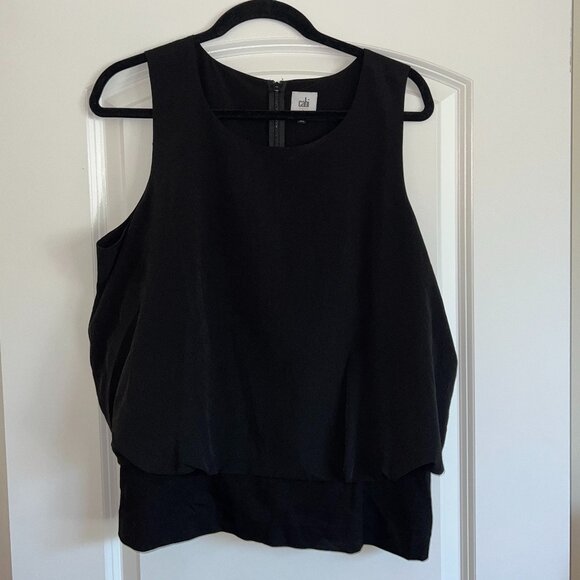 Black sleeveless bubble hem top - Picture 2 of 6